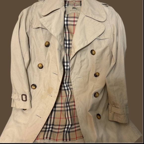 Burberry Beige Double-Breasted Trench Coat - Picture 5 of 5